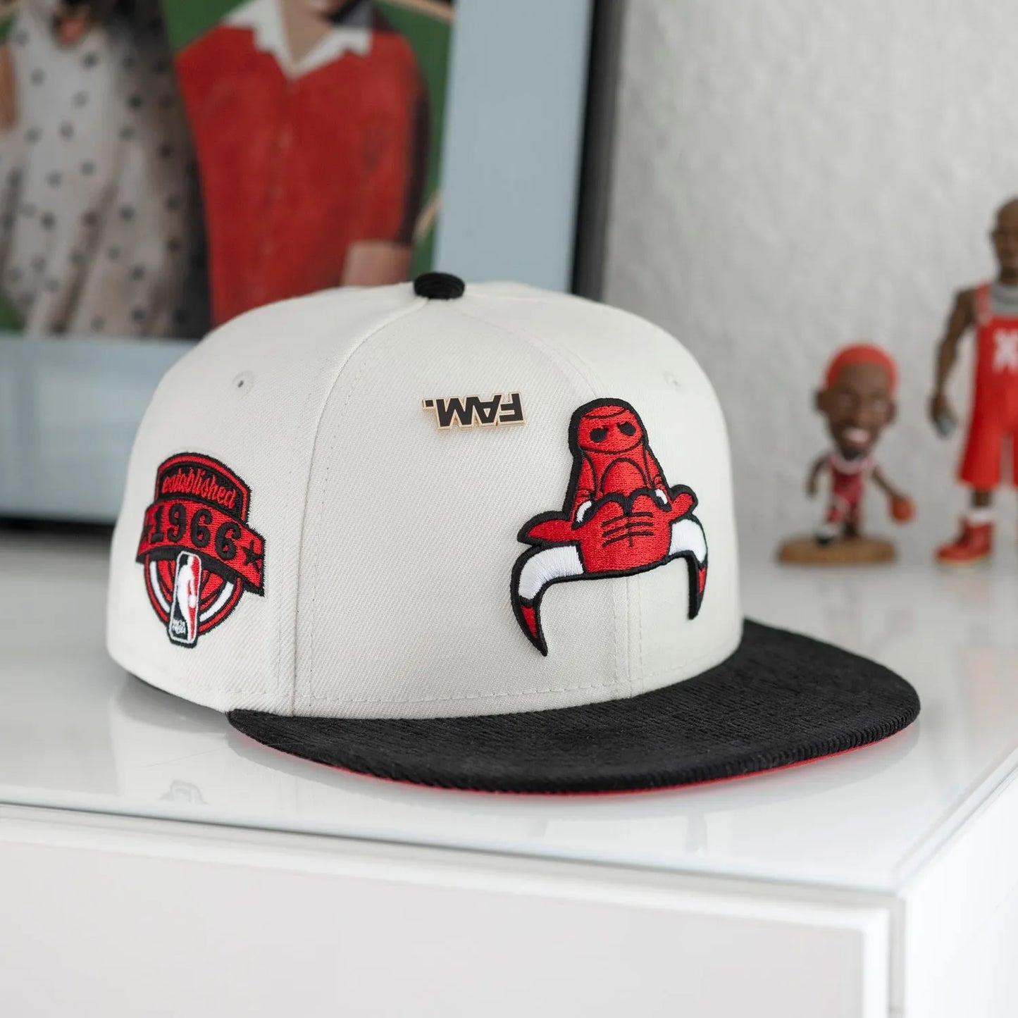 FAM Exclusive — Chicago Bulls Crema y Viscera Negra de Corduroy 59FIFTY Fitted