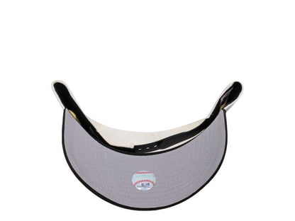 New York Yankees Crema con Rosa y Viscera Negra 9FORTY A-Frame Snapback