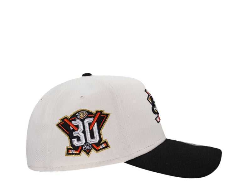 Anaheim Ducks Crema y Viscera Negra 9FORTY A-Frame Snapback