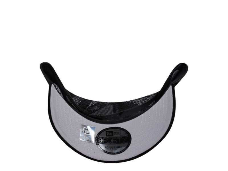 Las Vegas Raiders Negra de Terciopelo Trucker 9FORTY A-Frame Snapback