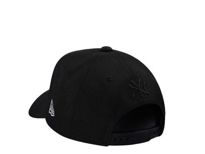 New York Yankees Negra con Cadena de Oro 9FORTY A-Frame Snapback