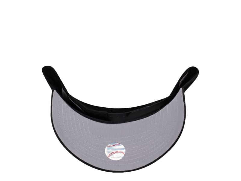 Chicago Cubs Liquid Titanium Silver Edition 9FORTY A-Frame Snapback