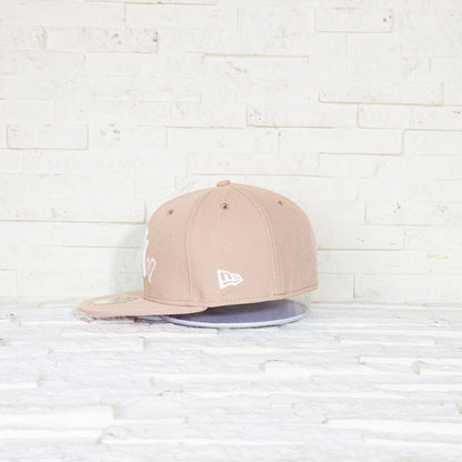 Exclusive — New York Yankees Light Khaki con Corazon 59FIFTY Fitted
