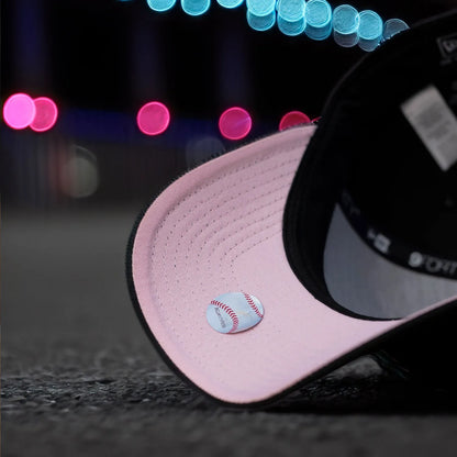 FAM Exclusive — San Francisco Giants Negra y Rosada 9FORTY A-Frame Snapback