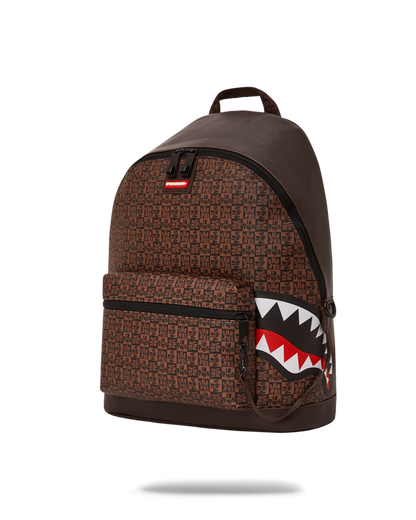 Mochila Shark in Paris