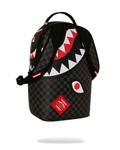 Backpack in Reverse Backpack