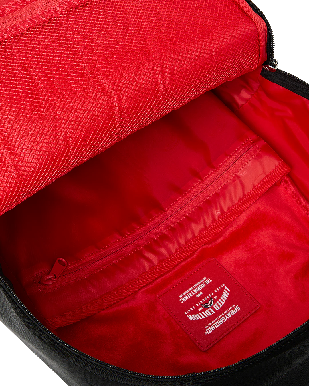 Shark Central Flow Backpack