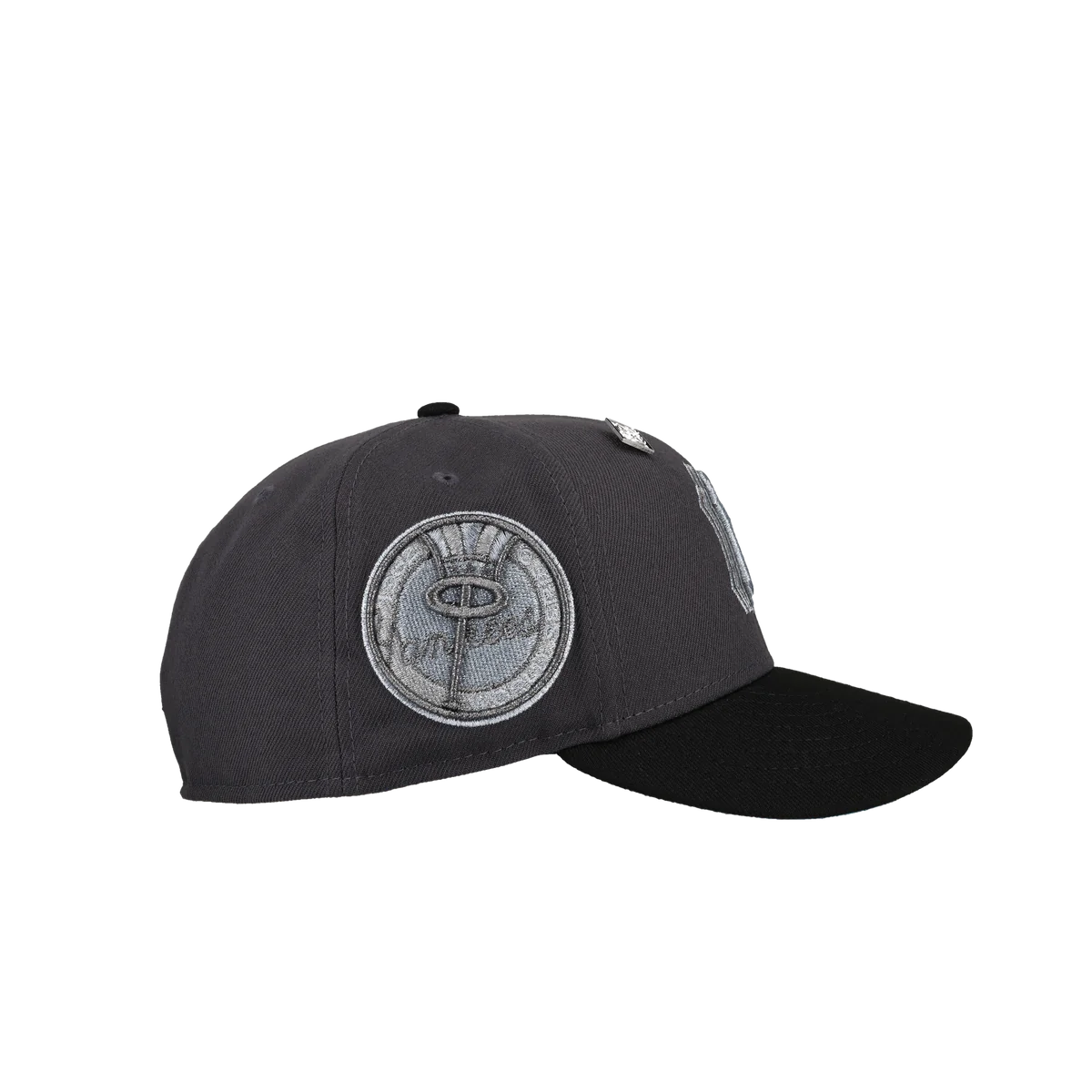 Capsule Exclusive — New York Yankees Trippy 1962 Metallic Graphite 59FIFTY Fitted