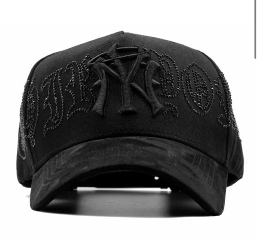 NY Crystals Total Black