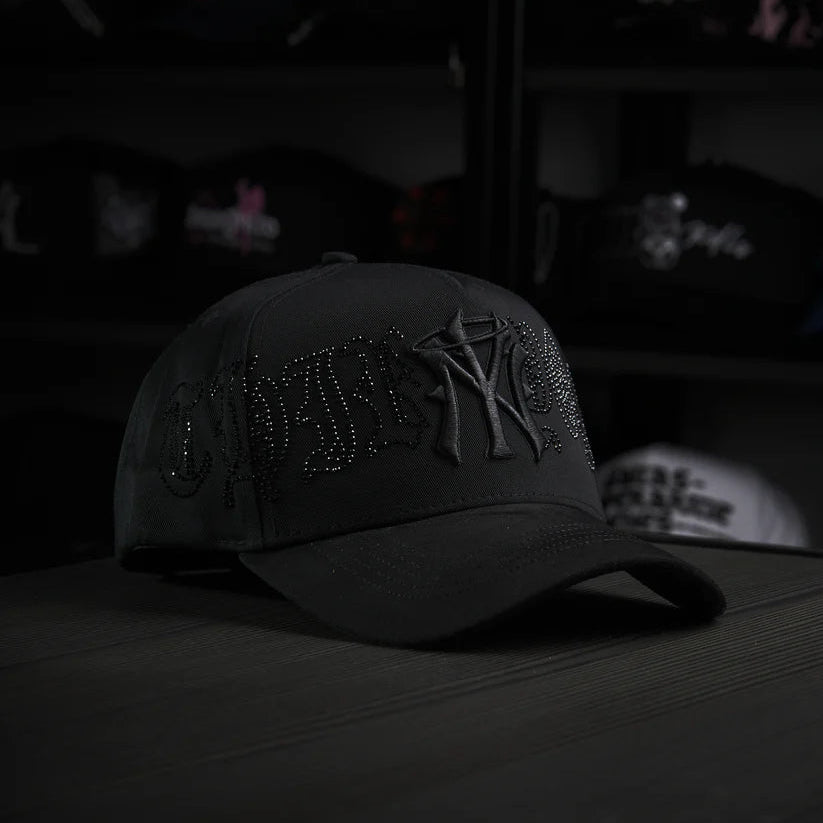 NY Crystals Total Black