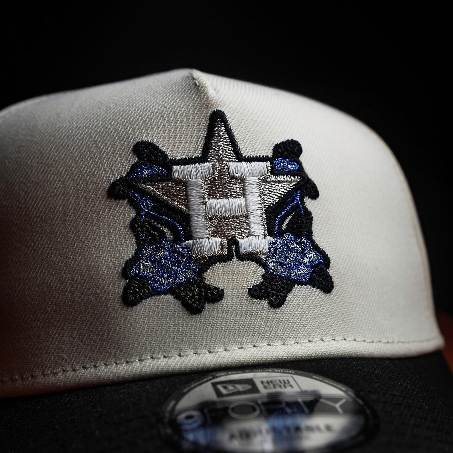 FAM Exclusive —  Houston Astros Chrome White 9FORTY A-Frame Snapback