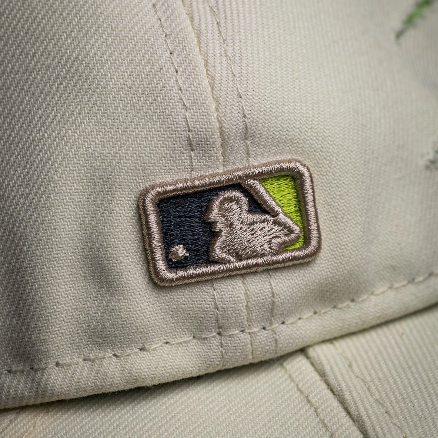FAM Exclusive — New York Yankees Mummified Cream Neon Green Two Tone 59FIFTY Fitted
