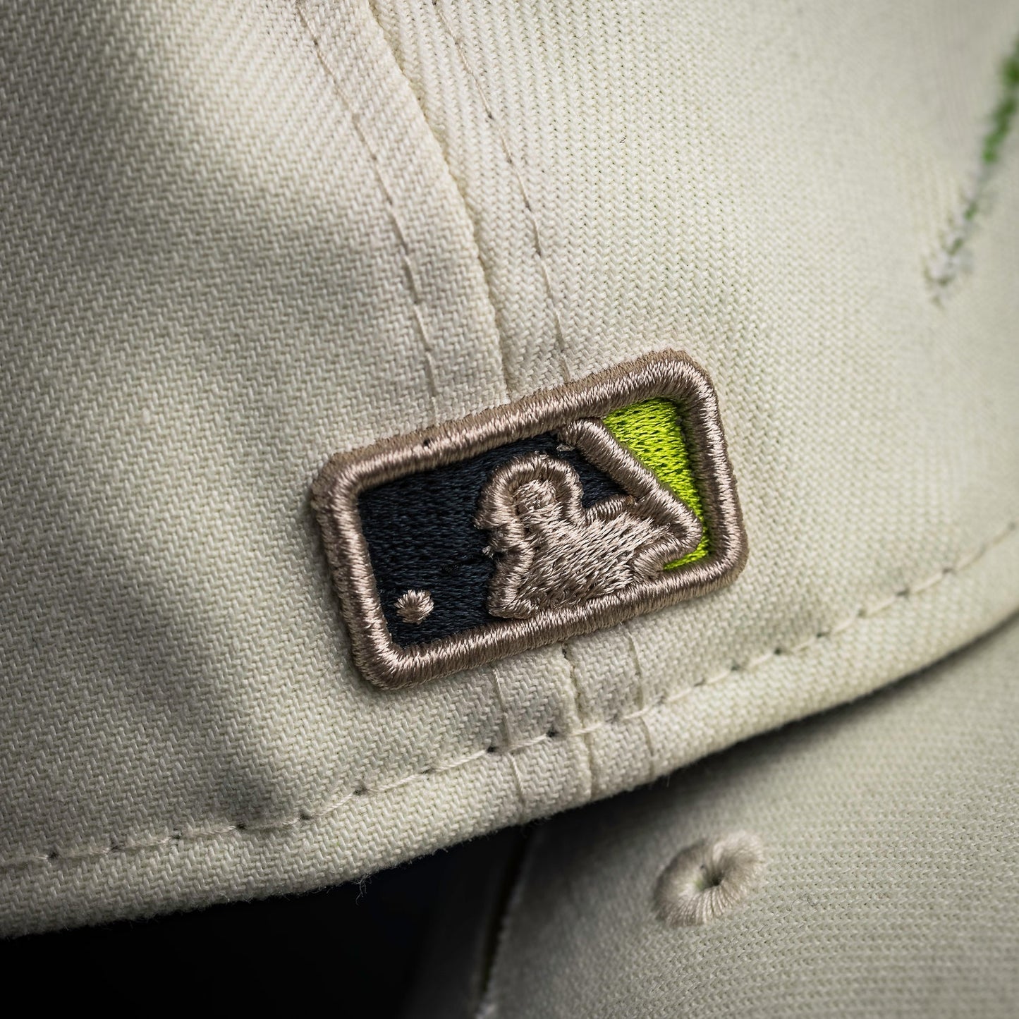 FAM Exclusive — Los Angeles Dodgers Mummified Cream Neon Green Two Tone 59FIFTY Fitted