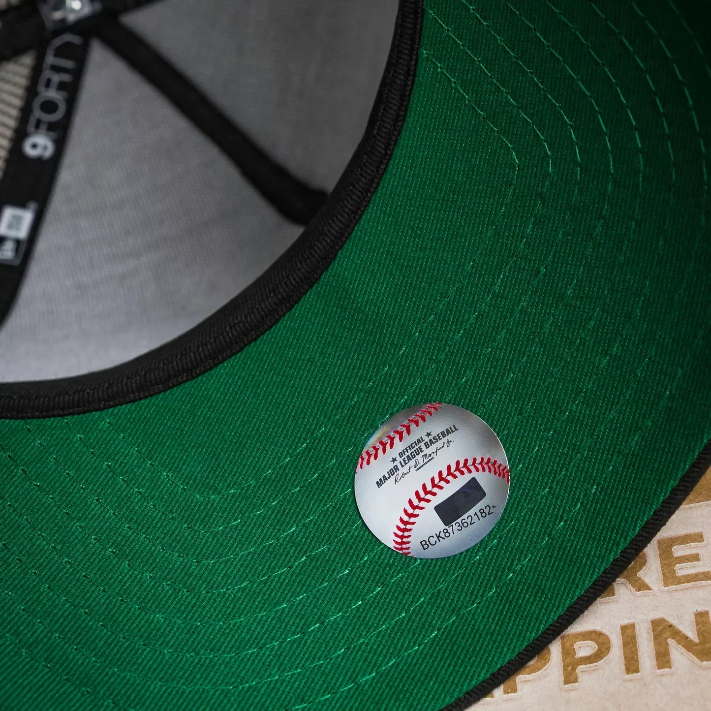 FAM Exclusive ― New York Yankees Khaki 9FORTY A-Frame Trucker