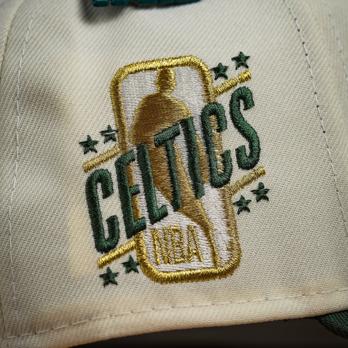 FAM Exclusive ― Boston Celtics NBA Chrome White Green UV 9FORTY A-Frame Snapback
