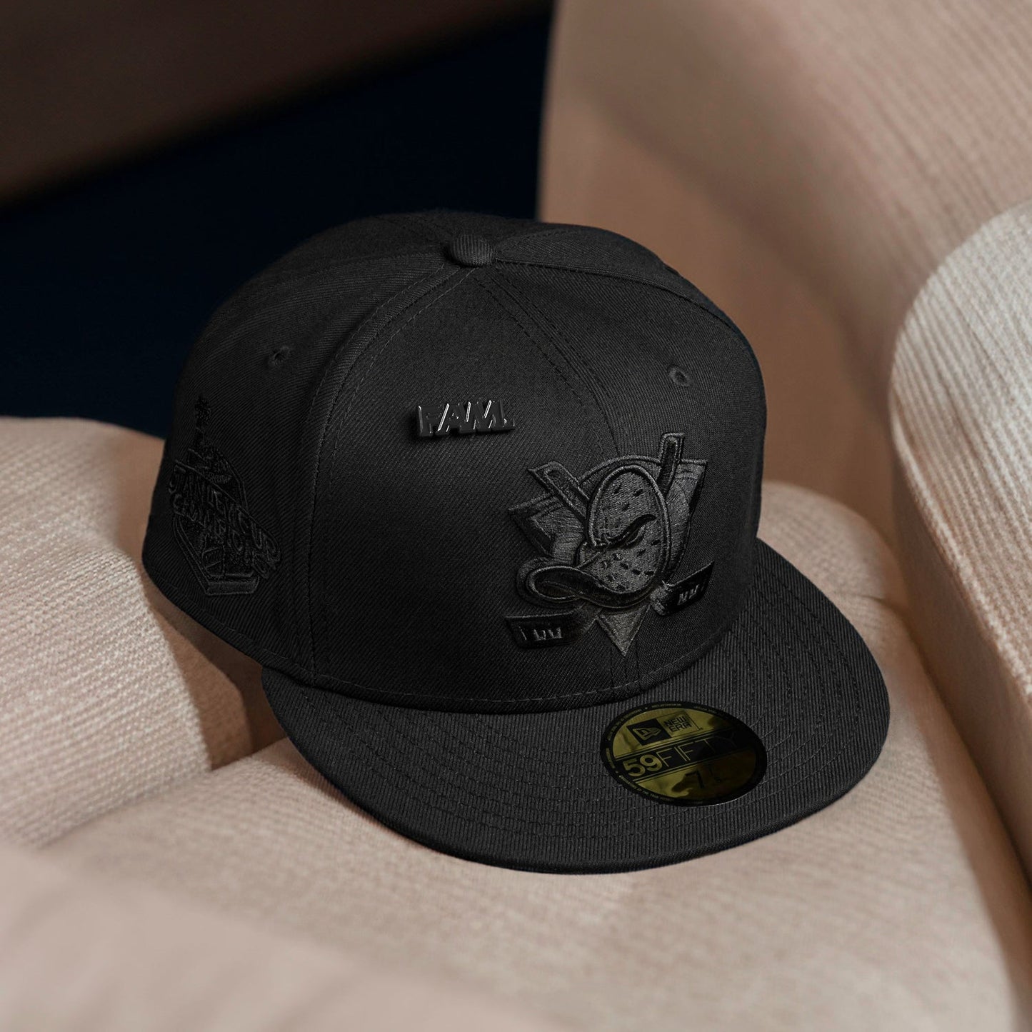 FAM Exclusive — Anaheim Ducks NHL Black Scarlet UV 59FIFTY Fitted