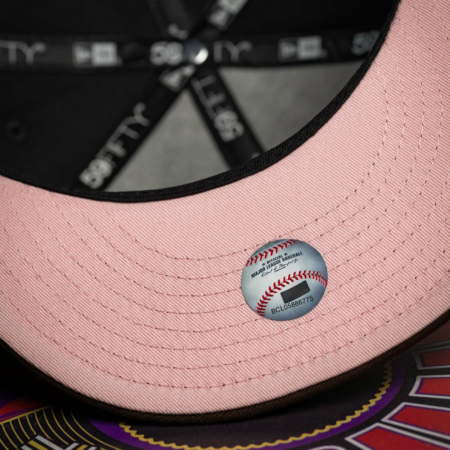 FAM Exclusive — Detroit Tigers MLB Black Burnt Wood Two Tone Pink UV 59FIFTY Fitted