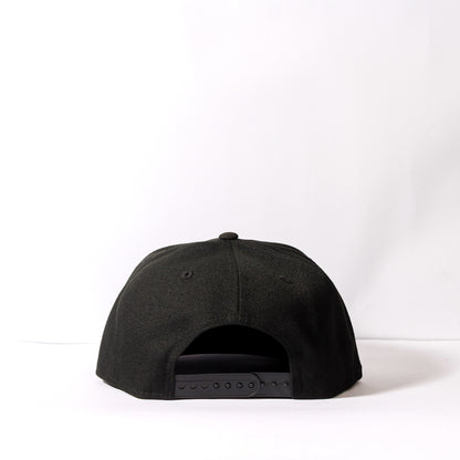 Chicago White Sox Black and Black 9FIFTY Snapback