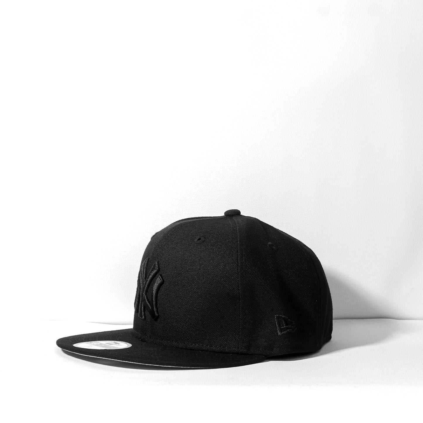 New York Yankees Black and Black 59FIFTY Fitted