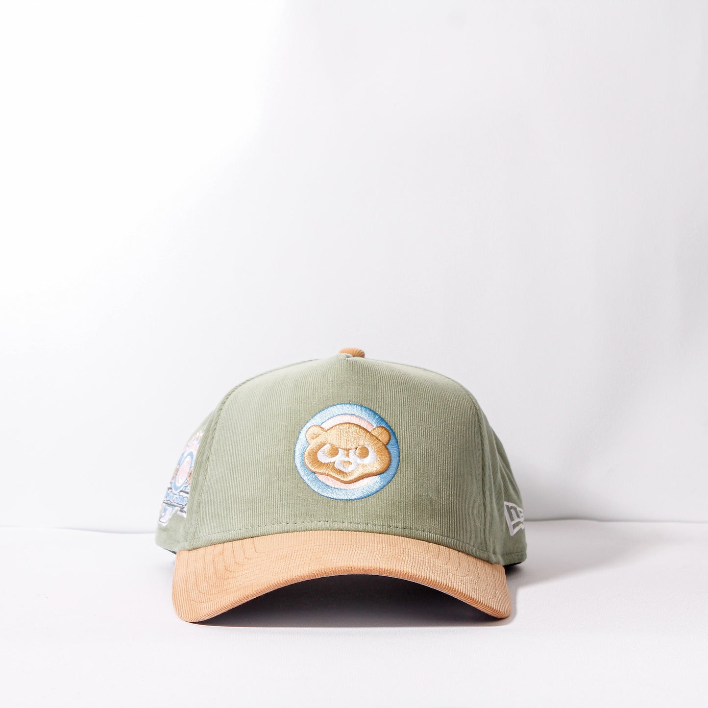 FAM Exclusive — Chicago Cubs Two Tone Micro Cord 9FORTY Snapback