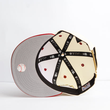 EXCLUSIVA — Cincinnati Reds Crema y Viscera Roja 9FIFTY Snapback