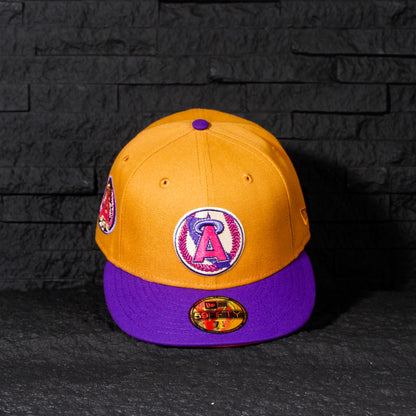EXCLUSIVA — Los Angeles Angels Cafe y Viscera Morada 59FIFTY Fitted