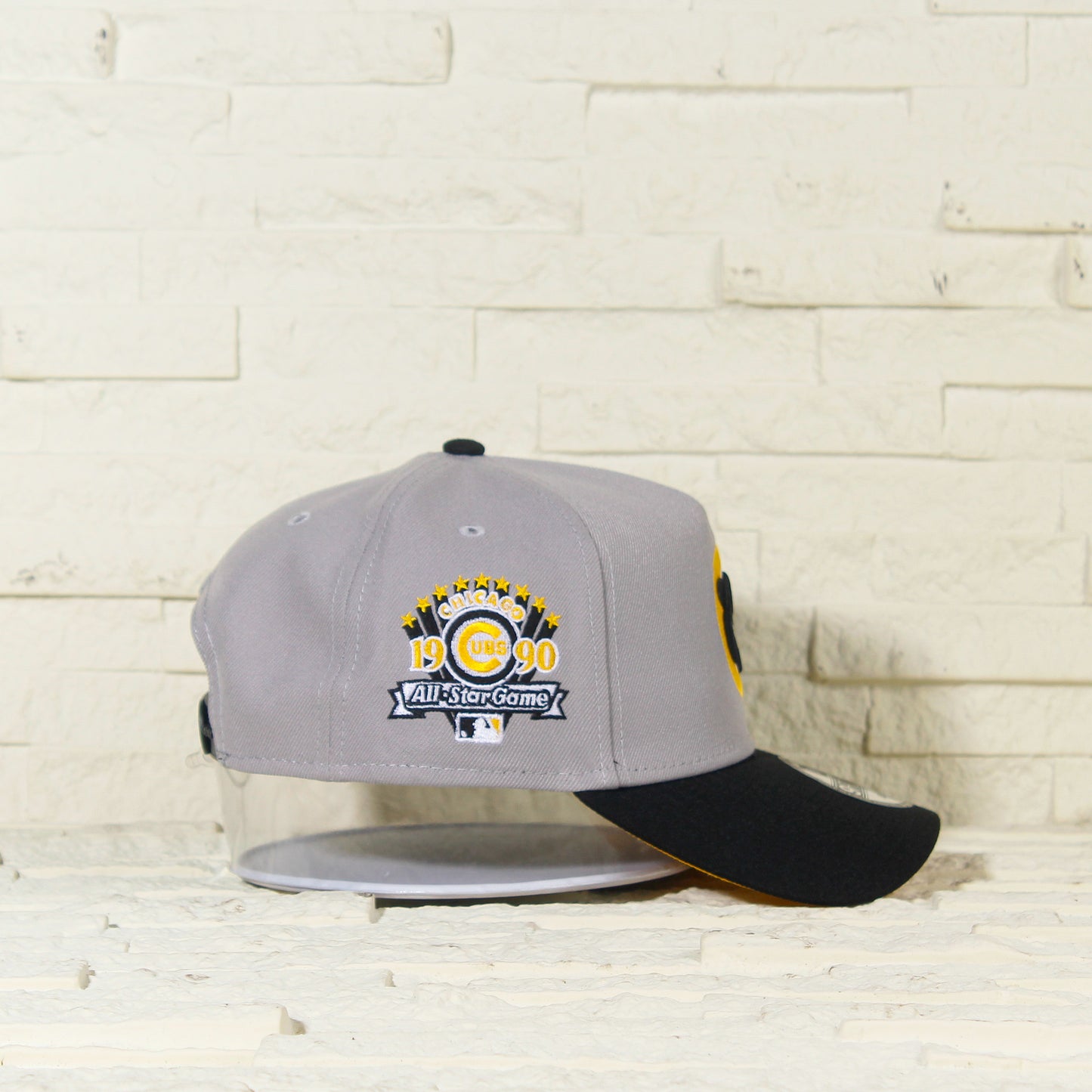 FAM Exclusive — Chicago Cubs Gris y Viscera Negra 9FORTY A-Frame Snapback
