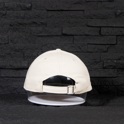 Los Angeles Lakers Beige con Flores 9FORTY Ajustable de Cincho