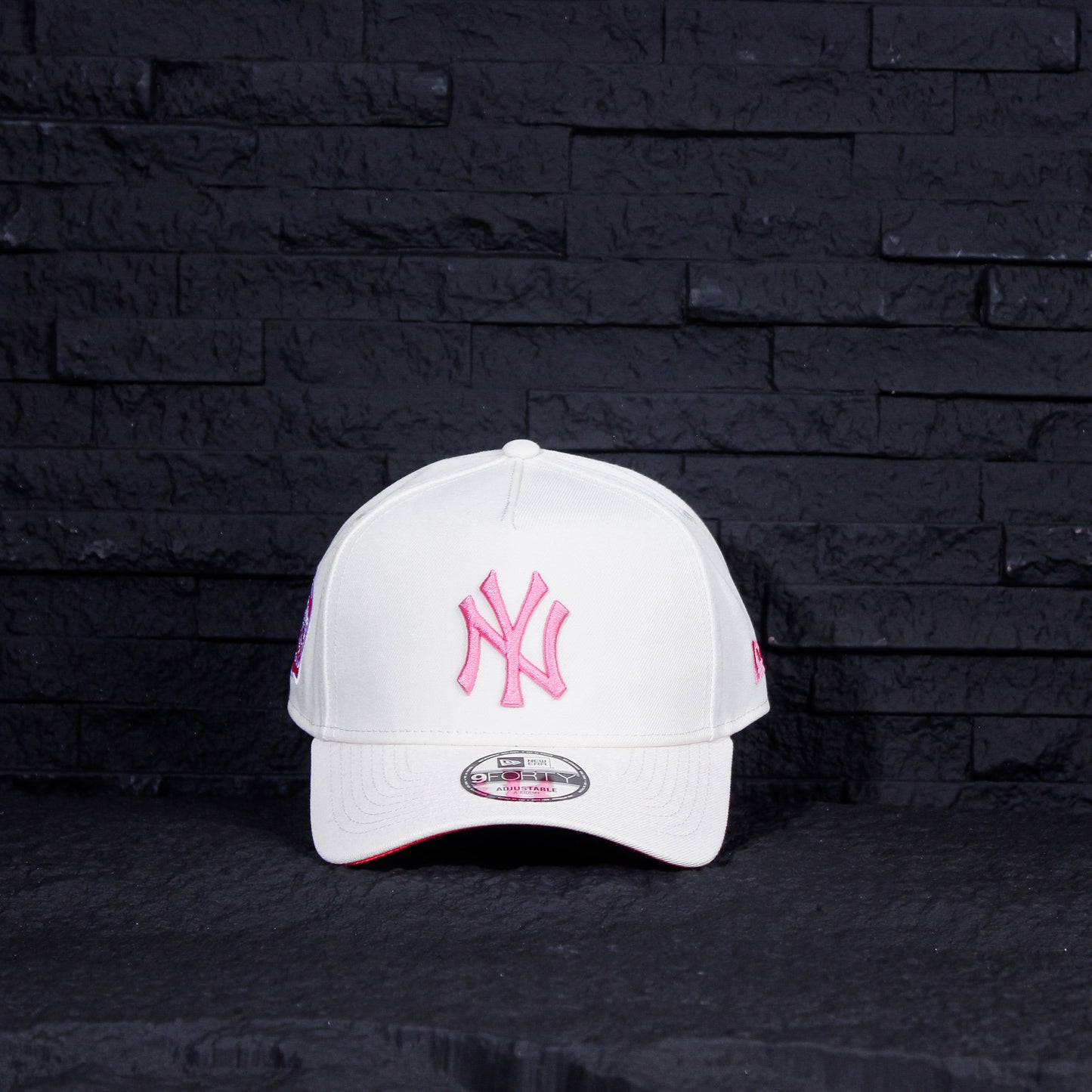 New York Yankees Crema 9FORTY A-Frame Snapback