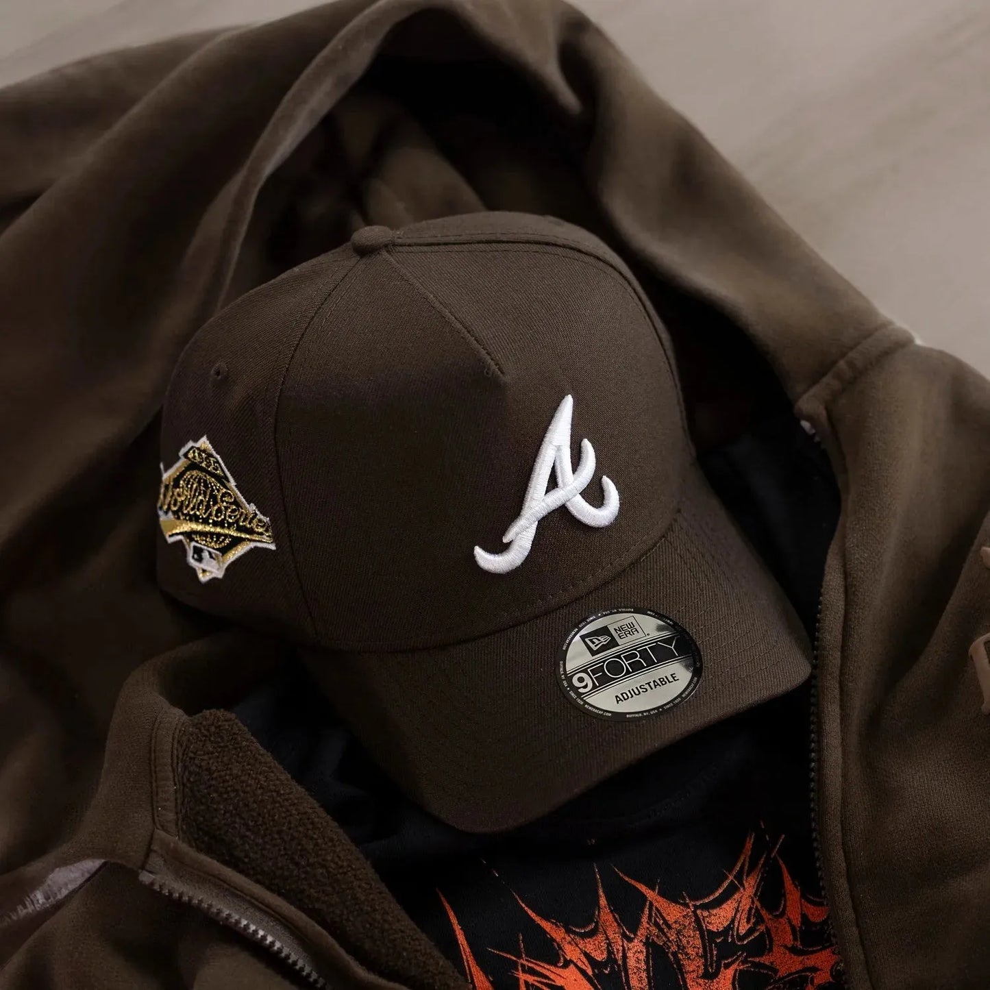 FAM Exclusive ― Atlanta Braves Walnut Scarlet UV 9FORTY A-Frame Snapback