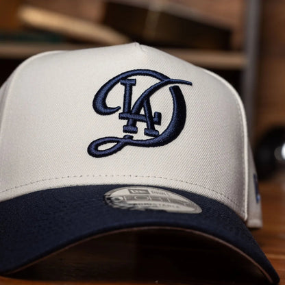 FAM Exclusive ― Los Angeles Dodgers Script Two Tone 9FORTY A-Frame Snapback