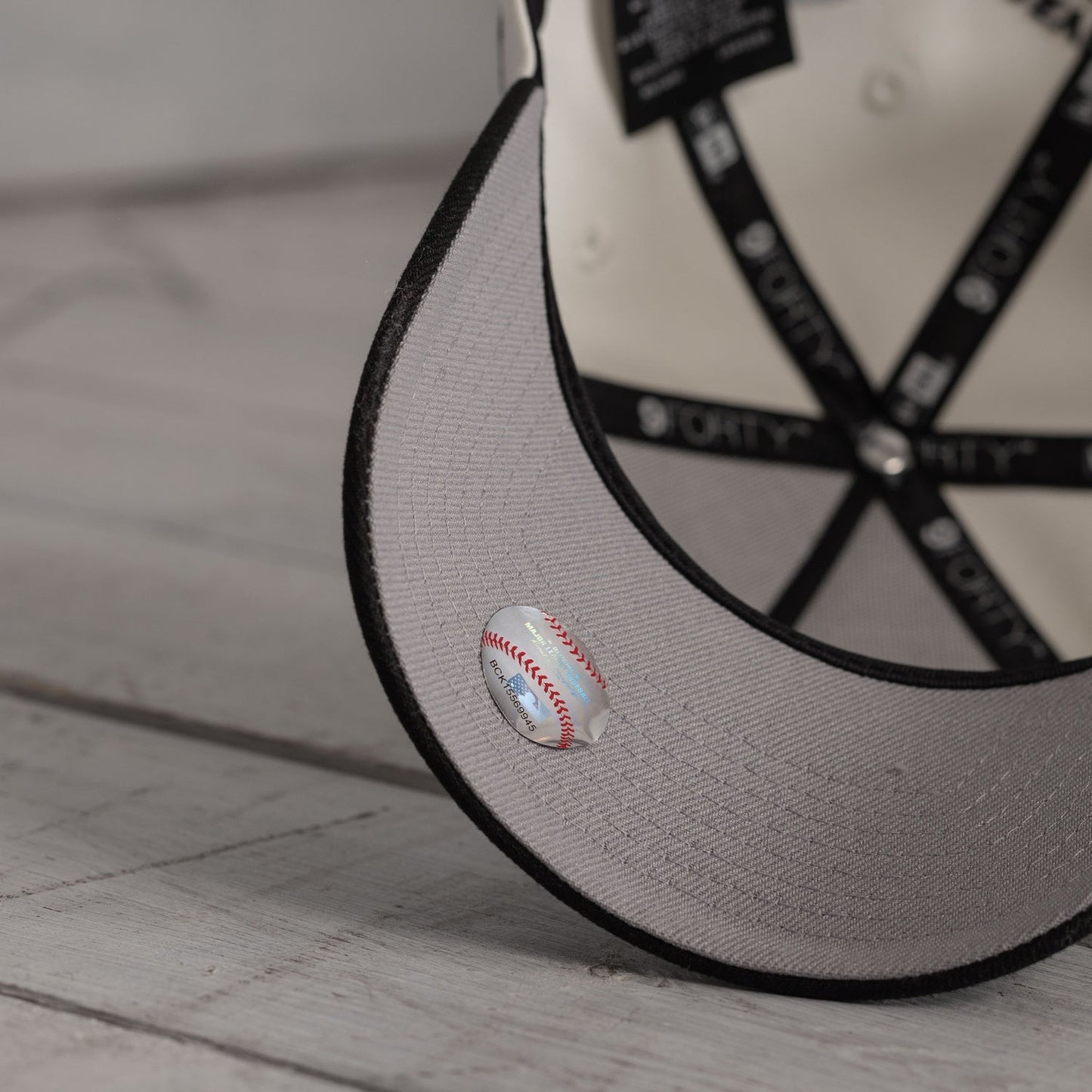 FAM Exclusive — Chicago White Sox Crema y Viscera Negra Forever & Ever 9FORTY A-Frame Snapback
