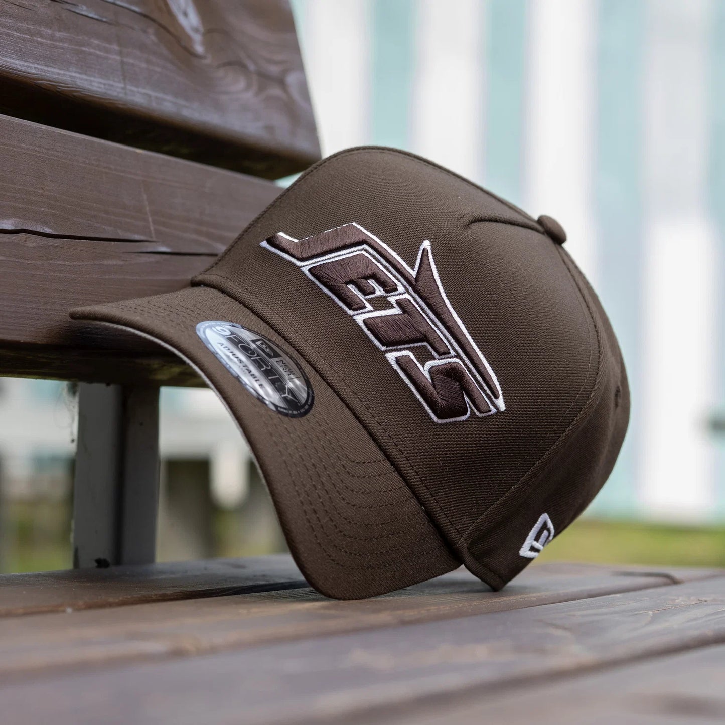 FAM Exclusive ― New York Jets NFL Brown Gray UV 9FORTY A-Frame Snapback
