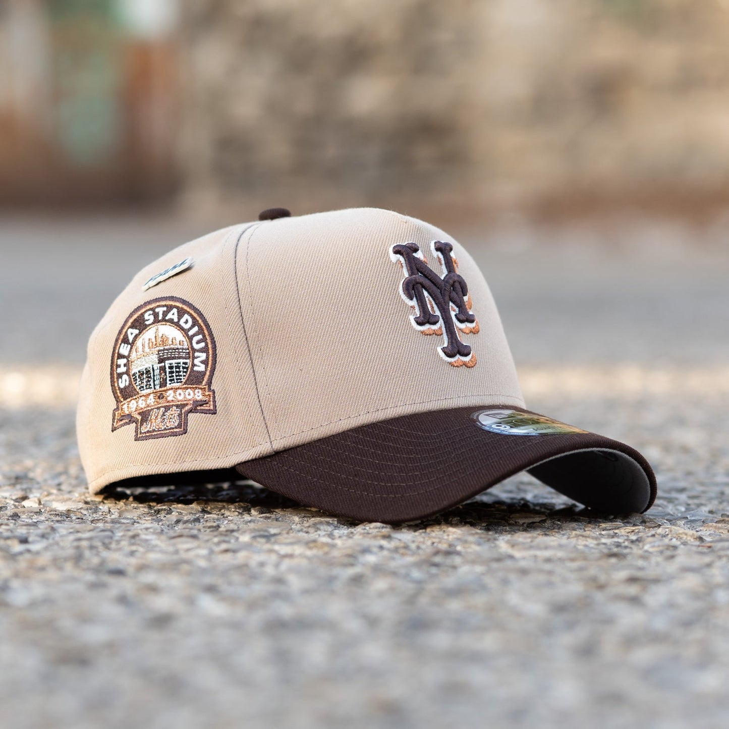 FAM Exclusive — New York Mets Camel Wood Two Tone 9FORTY A-Frame Snapback