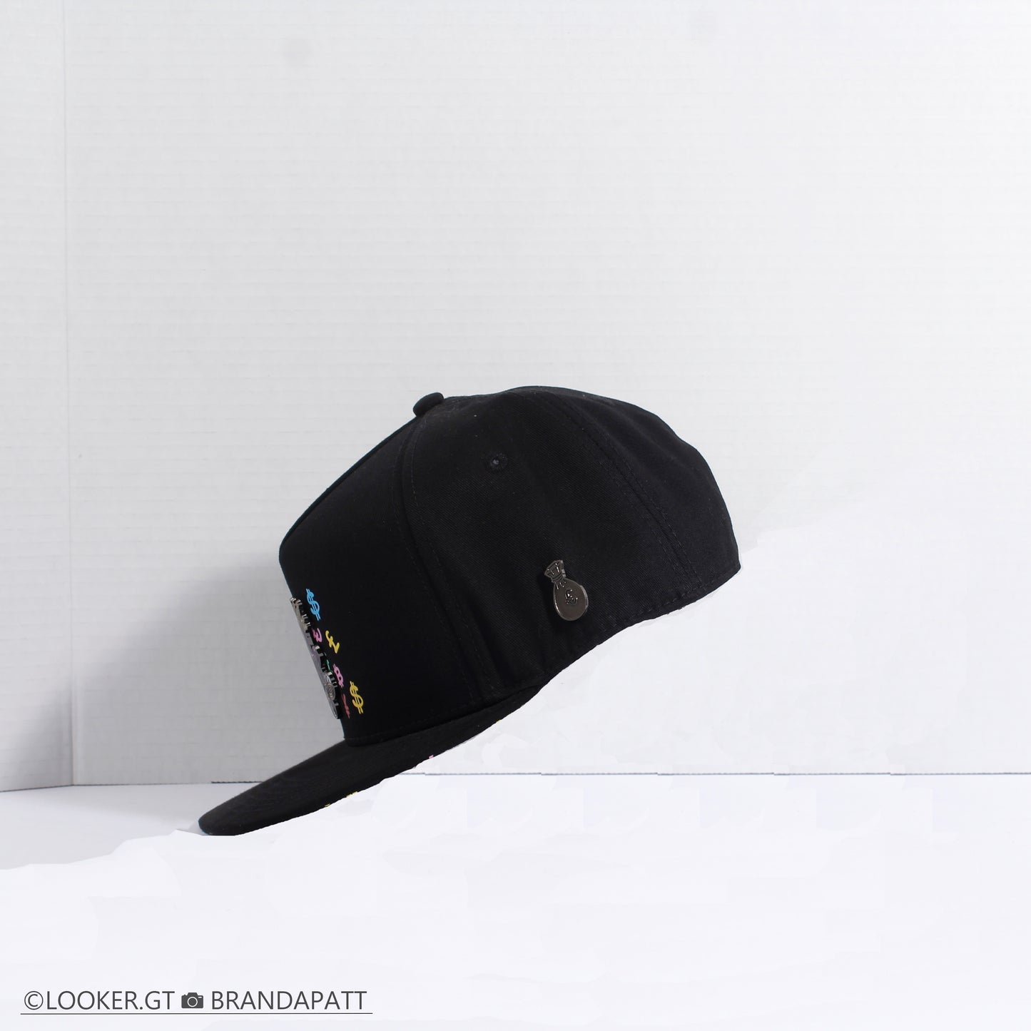 MC Pato Neon Face — Negro