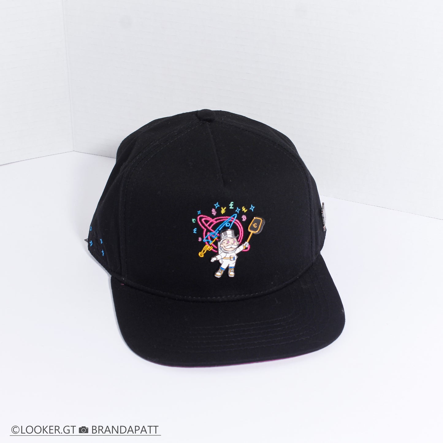 Monopoly Universe — Negro