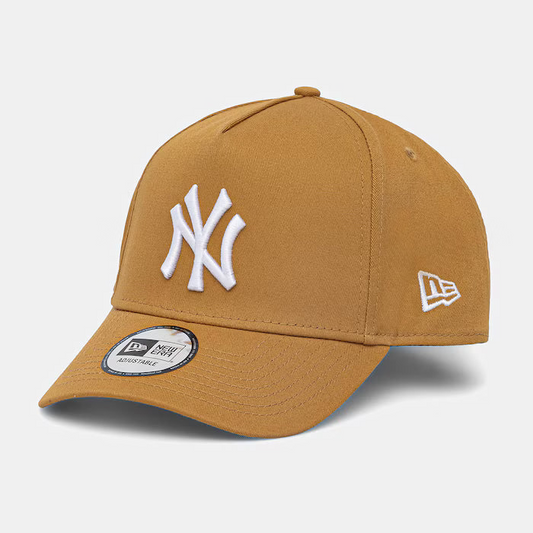 New York Yankees League Essential 9FORTY E-Frame Snapback