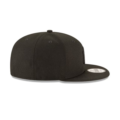 New York Yankees Black on Black 9FIFTY Snapback