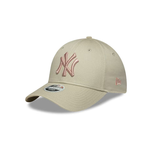 New York Yankees Women League Essential 9FORTY Strapback
