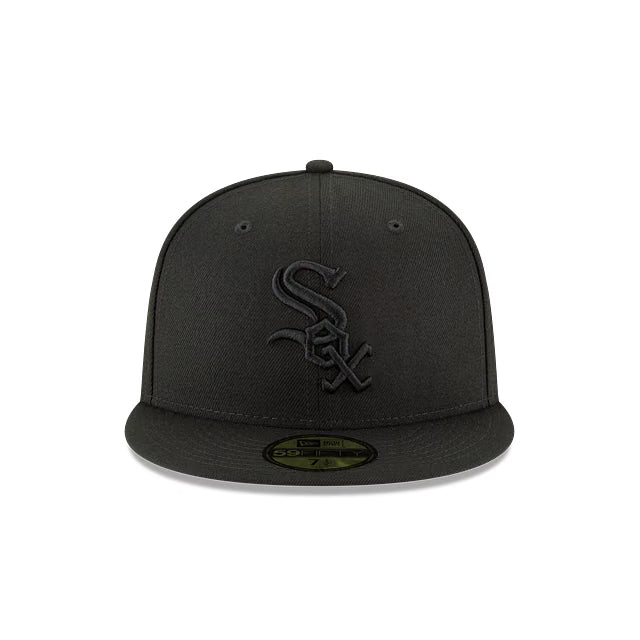 Chicago White Sox Black on Black 59FIFTY Fitted
