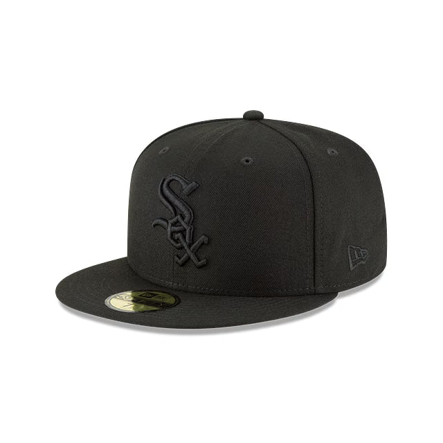 Chicago White Sox Black on Black 59FIFTY Fitted