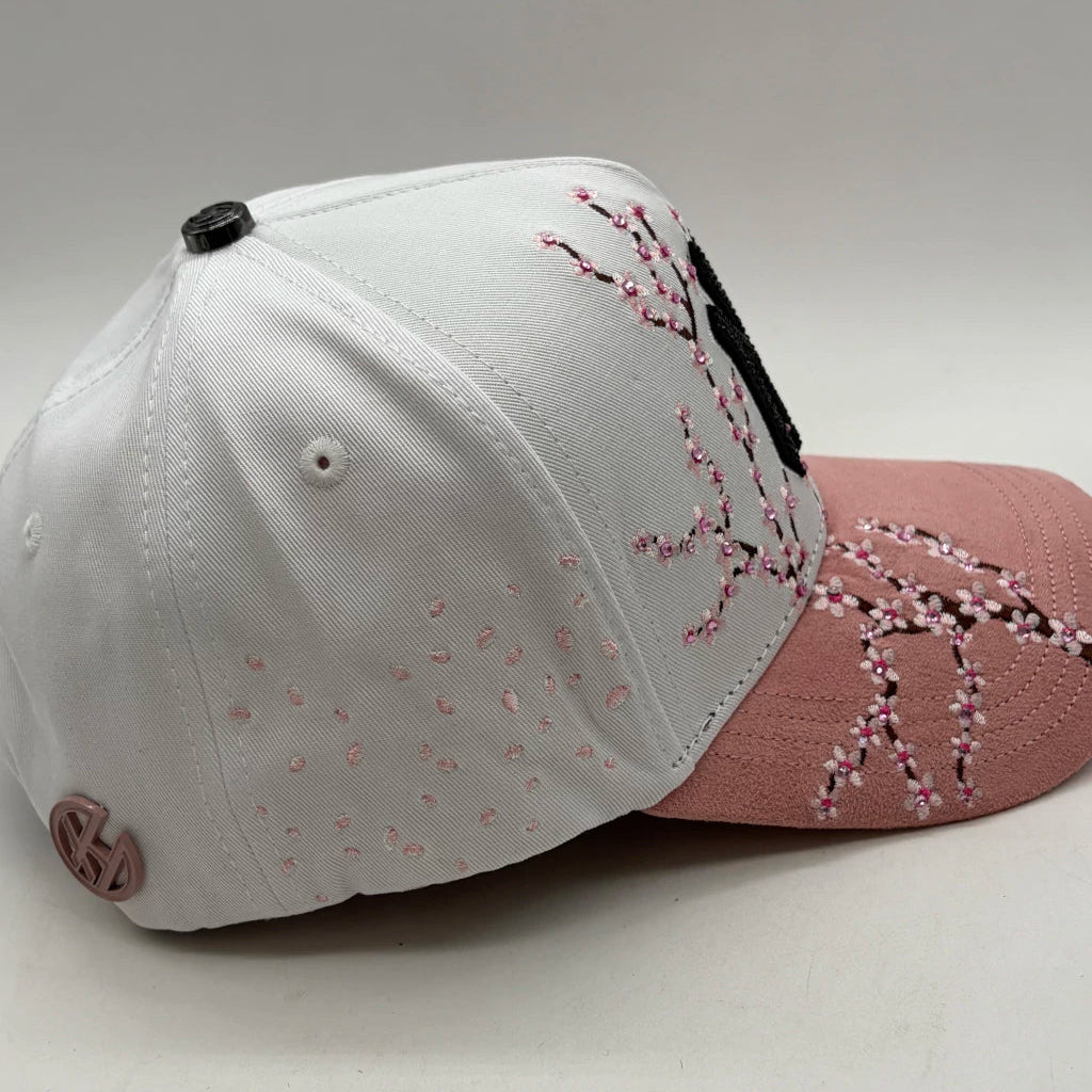 Sakura White