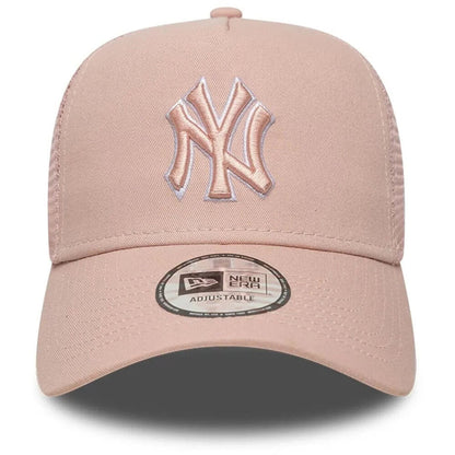 New York Yankees Outline Pastel Pink 9FORTY E-Frame Trucker